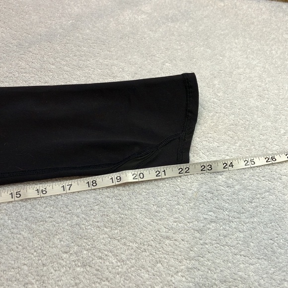 Lululemon black cropped leggings - Picture 11 of 11